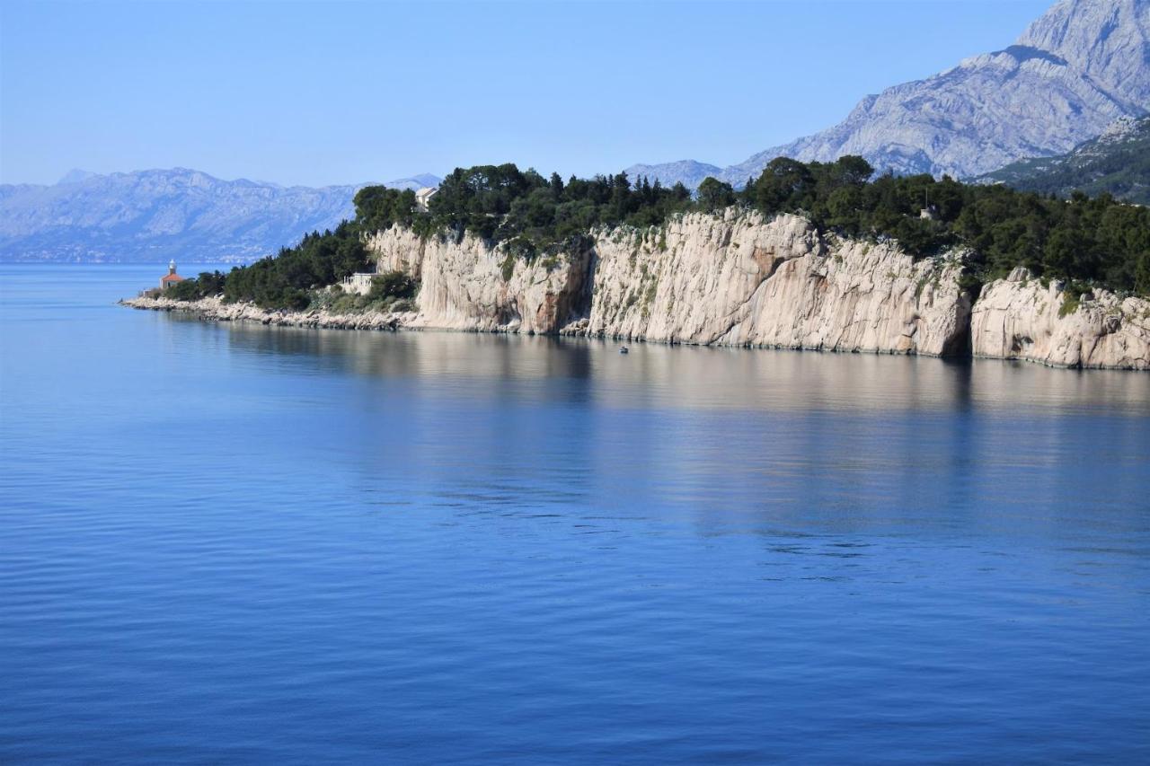 Penthouse Studio With Sea View Makarska Bagian luar foto