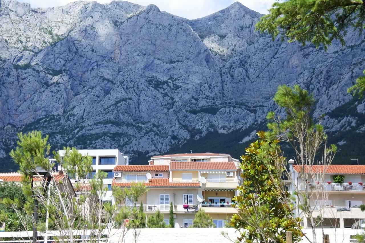 Penthouse Studio With Sea View Makarska Bagian luar foto