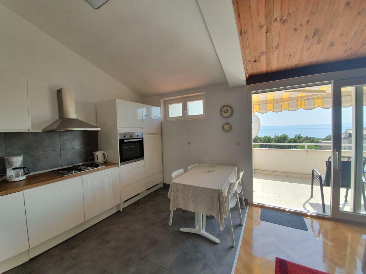Penthouse Studio With Sea View Makarska Bagian luar foto